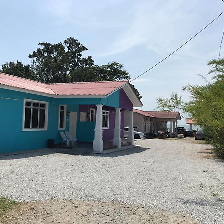 D'Pantai Homestay Kuala Sg. Baru Malacca Kültér fotó
